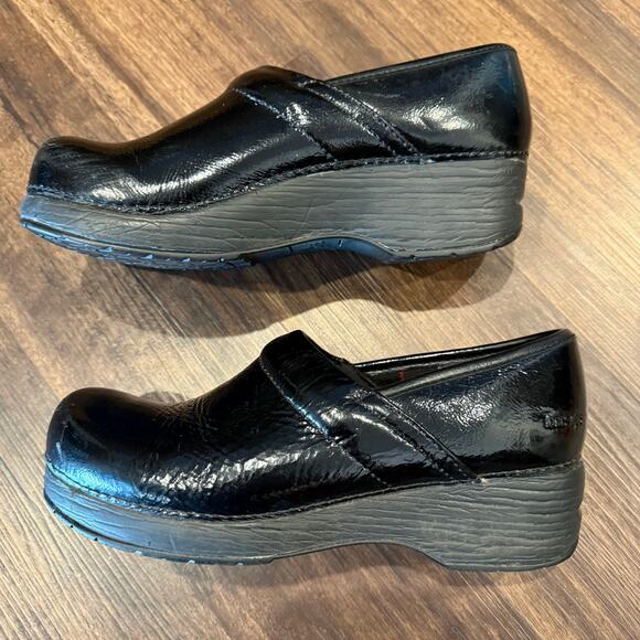 Skechers Tone-Ups Women's 8 Black Patent Leather Comfort Clogs Mules SN 38825 - Picture 6 of 14